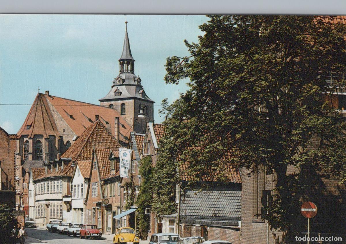 Postkarten: Germany L&uuml;neburg Auf Dem Meere Street With St Michaelis Church Unposted *YAW608