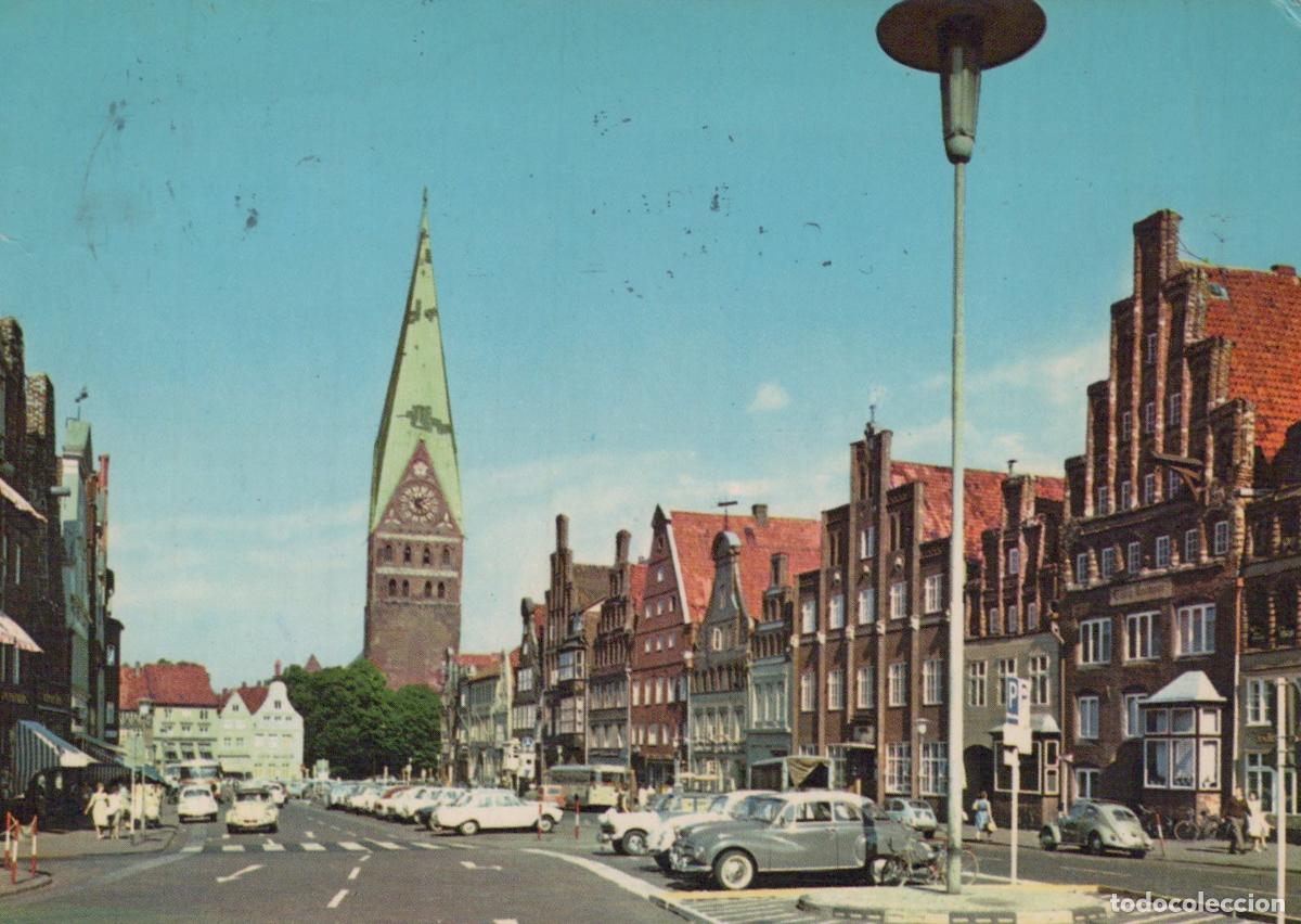 Postkarten: Germany L&uuml;neburg Historic Street Scene With St Michaelis Church Tower *YAW640