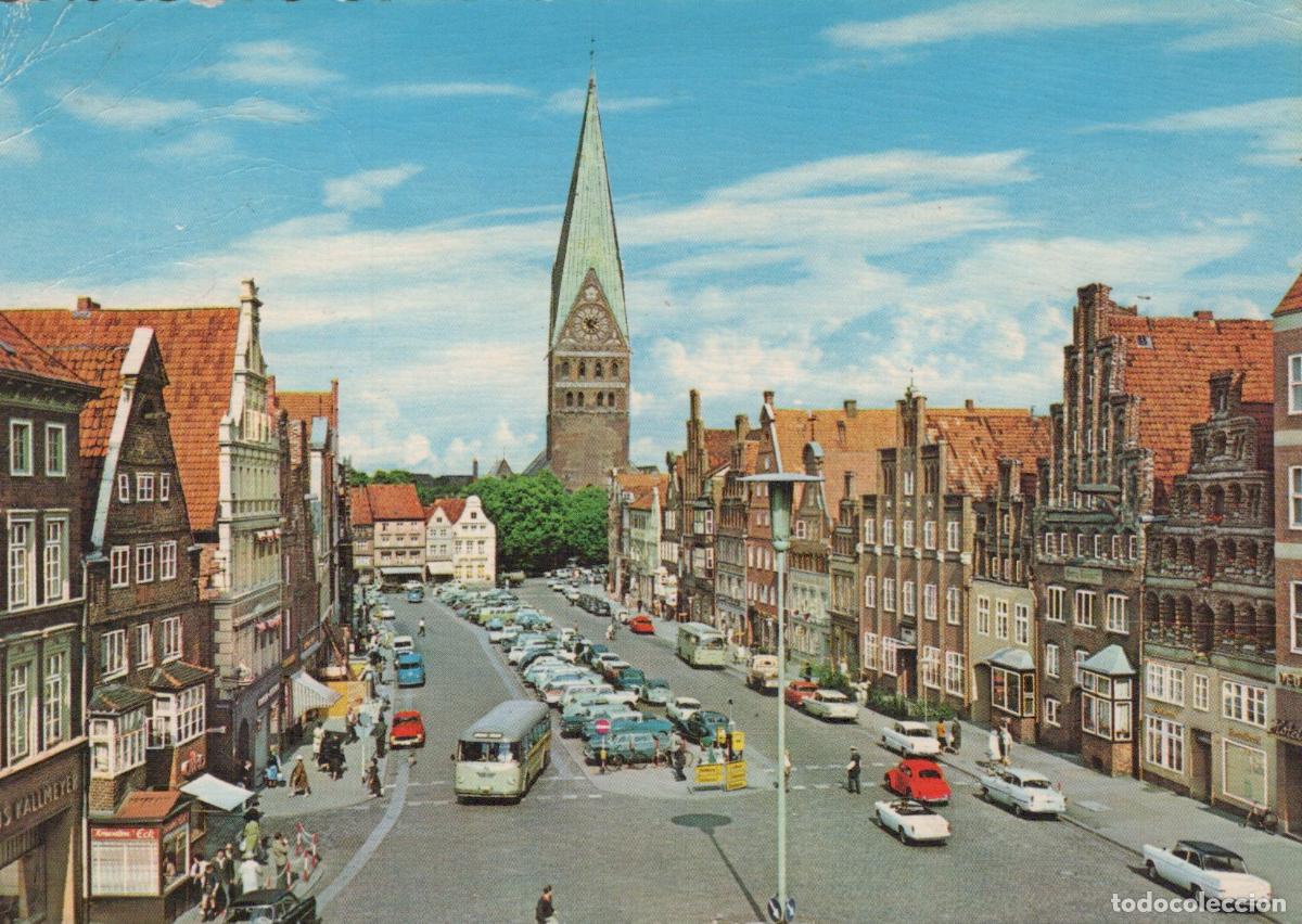 Postkarten: Germany L&uuml;neburg Am Sande Johanniskirche Street Scene Cars *YAW497