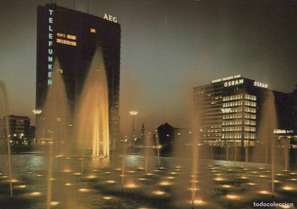 Postales: Germany Berlin Ernst Reuter Platz Illuminated Fountains Aeg Unposted *YAW916