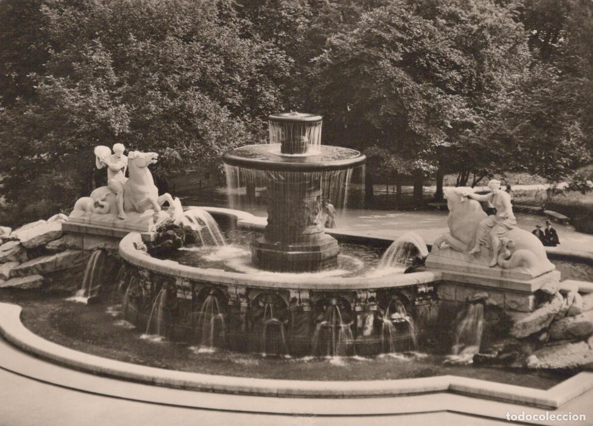 Postcards: Germany Munich Wittelsbacher Fountain With Horse Real Photo Unposted *YAW704