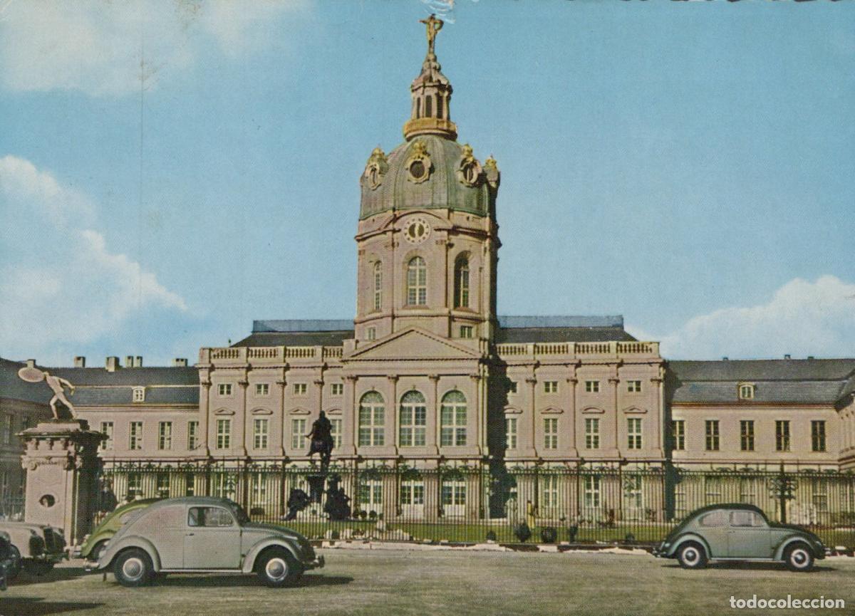 Postales: Germany Berlin Charlottenburg Palace With Volkswagen Beetles *YAW966