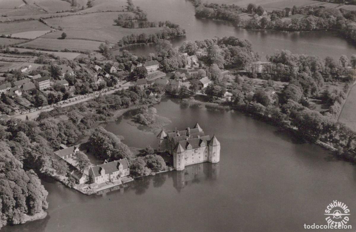 Postais: Germany Gl&uuml;cksburg Castle Aerial View of Historic Moated Castle Lake *YAW789