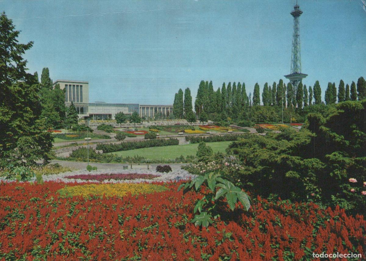 Cartoline: Germany Berlin Summer Flower Show At Broadcasting Tower Unposted *YAW919