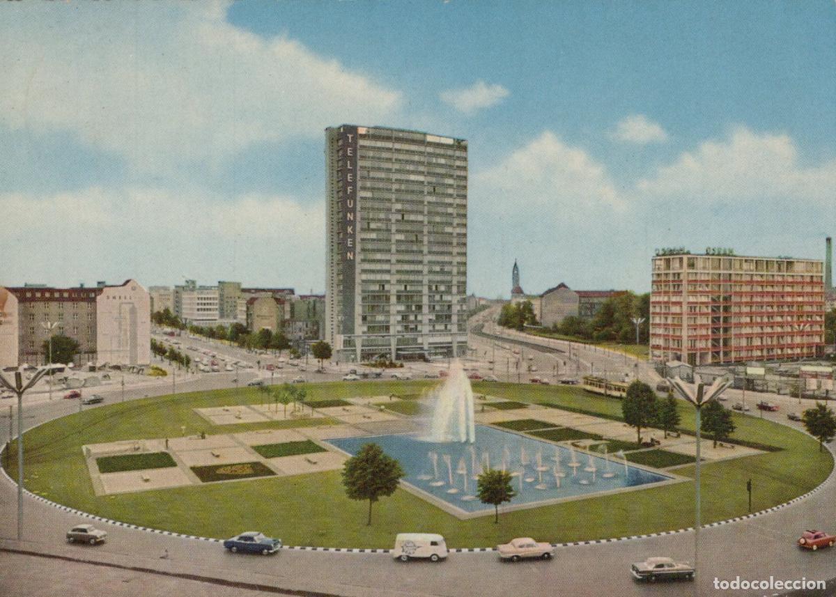 Postales: Germany Berlin Ernst Reuter Platz Telefunken Building Fountain Cars *YAW962