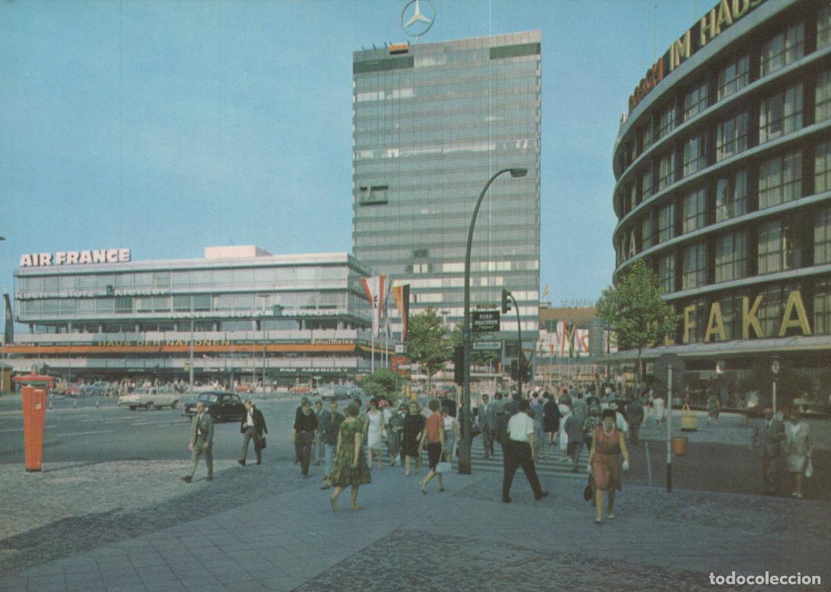 Cartes Postales: Germany Berlin Europa Center Breitscheidplatz With Mercedes Unposted *YAX033