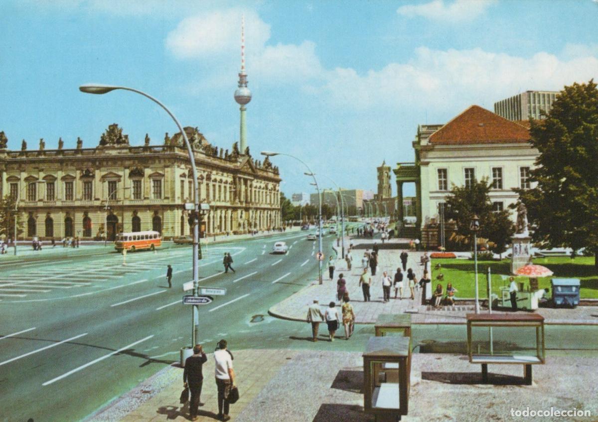 Cartoline: Germany Berlin Museum of German History Unter den Linden TV Tower Ddr *YAX098
