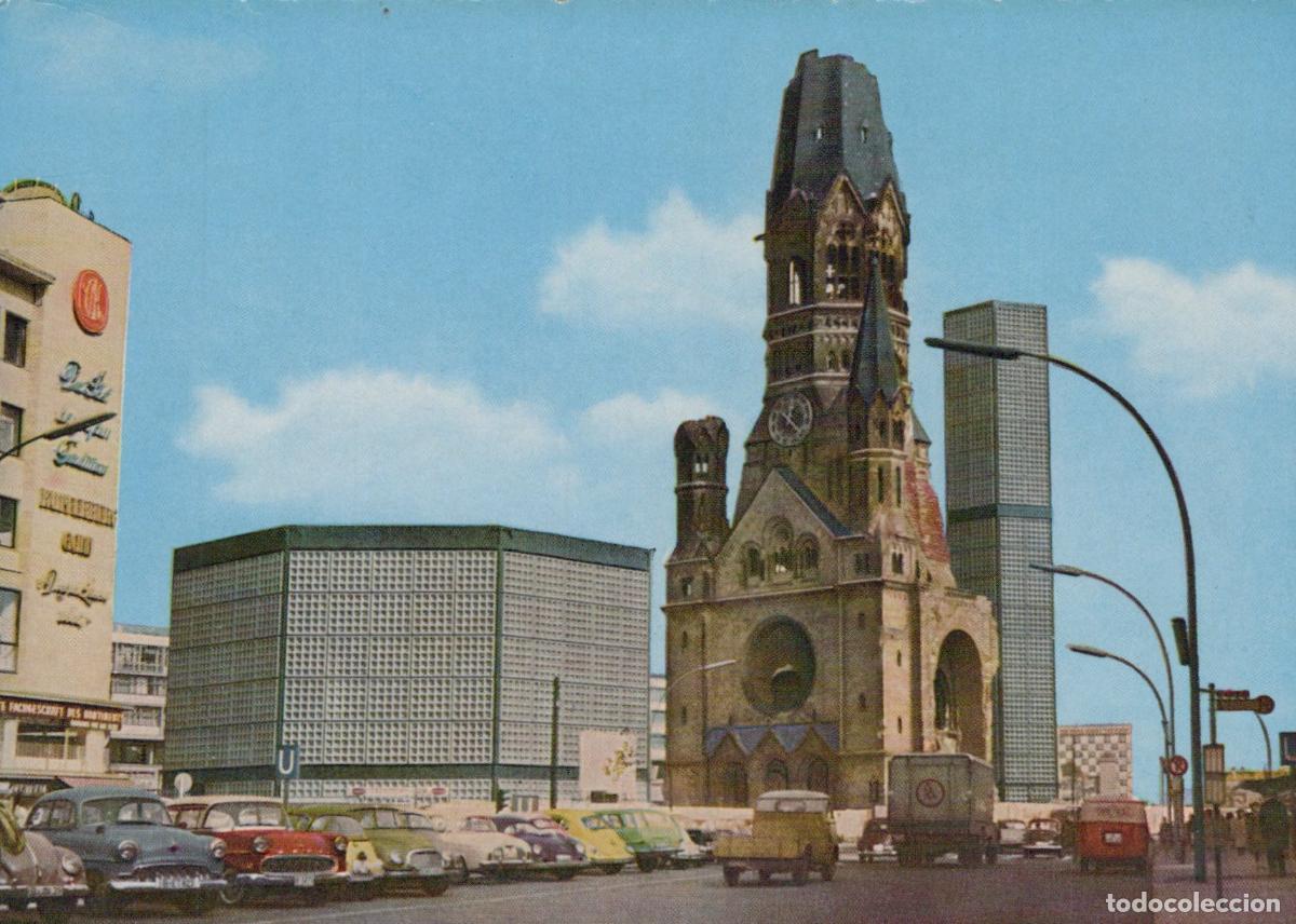 Postais: Germany Berlin Kaiser Wilhelm Memorial Church and Modern Unposted *YAX077