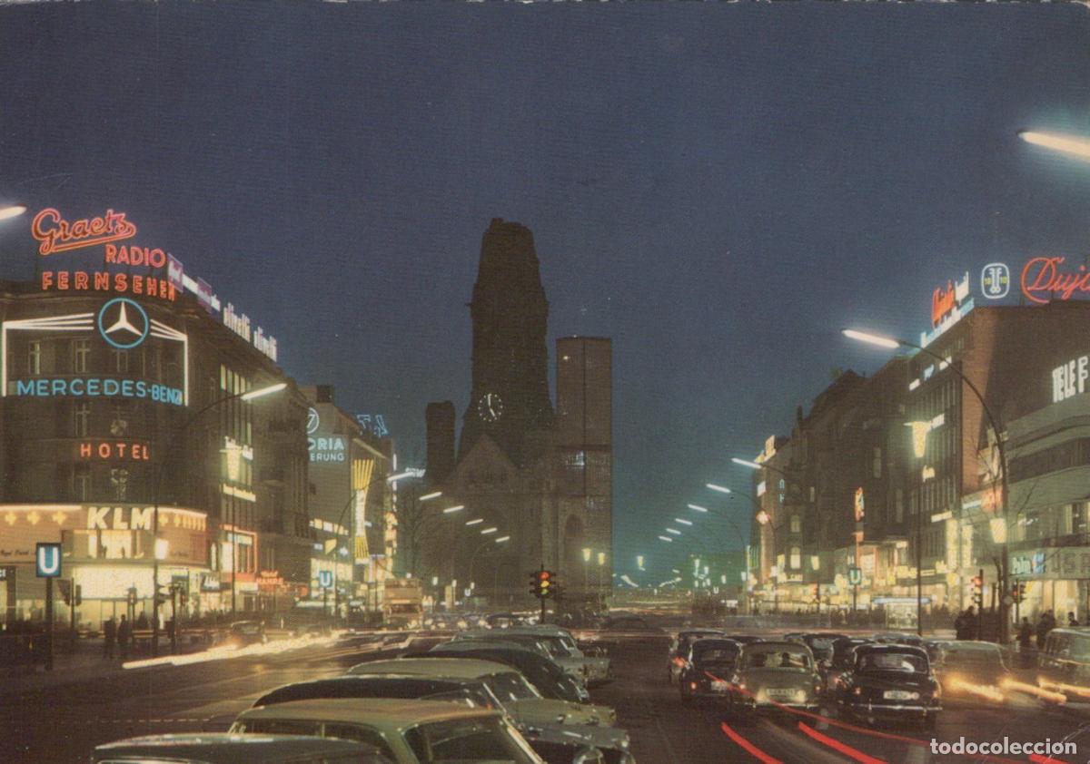 Cartoline: Germany Berlin Kurf&uuml;rstendamm Kaiser Wilhelm Ged&auml;chtniskirche Night View *YAX149