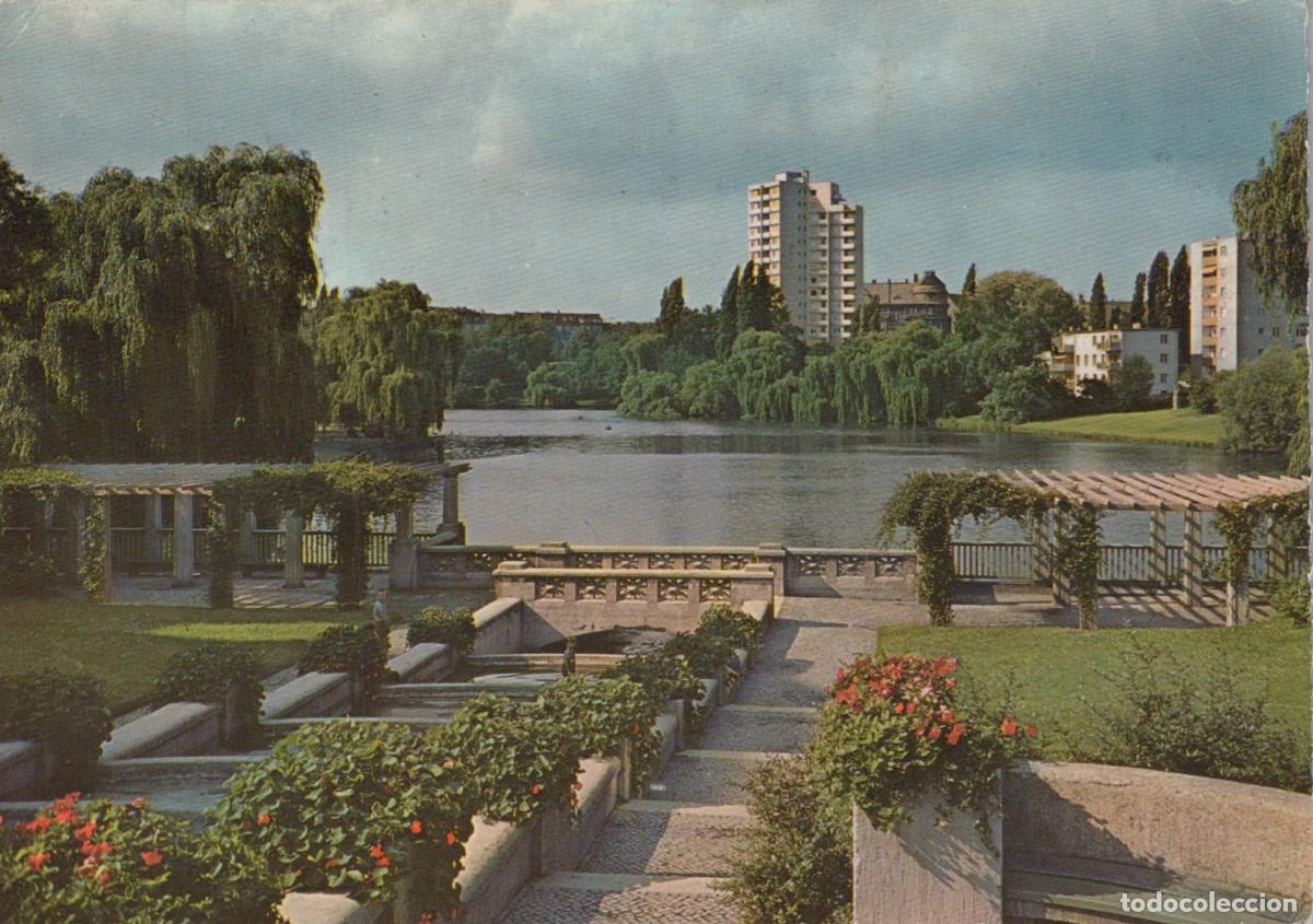 Cartoline: Germany Berlin Tiergarten Park Lake Modern Buildings *YAX192