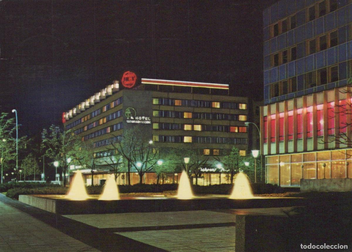 Cartoline: Germany Berlin Hotel Unter den Linden At Night With Illuminated *YAX202