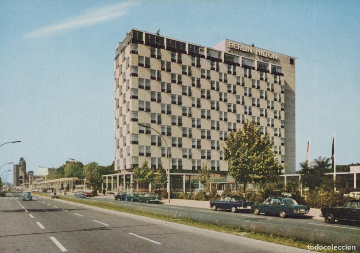 Cartoline: Germany Berlin Hilton Hotel 1960s Architecture Cars Street View Unposted *YAX206