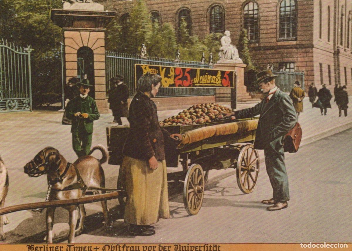Postais: Germany Berlin Fruit Seller With Dog Cart in Front of the Unposted *YAX191