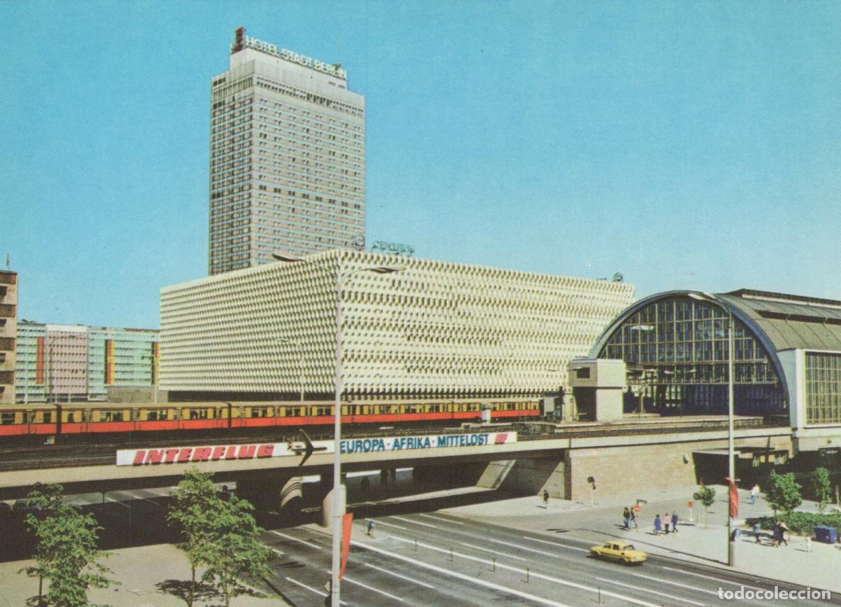 Cartes Postales: Germany Berlin Alexanderplatz S Bahn Station Hotel Stadt Ddr Unposted *YAX270