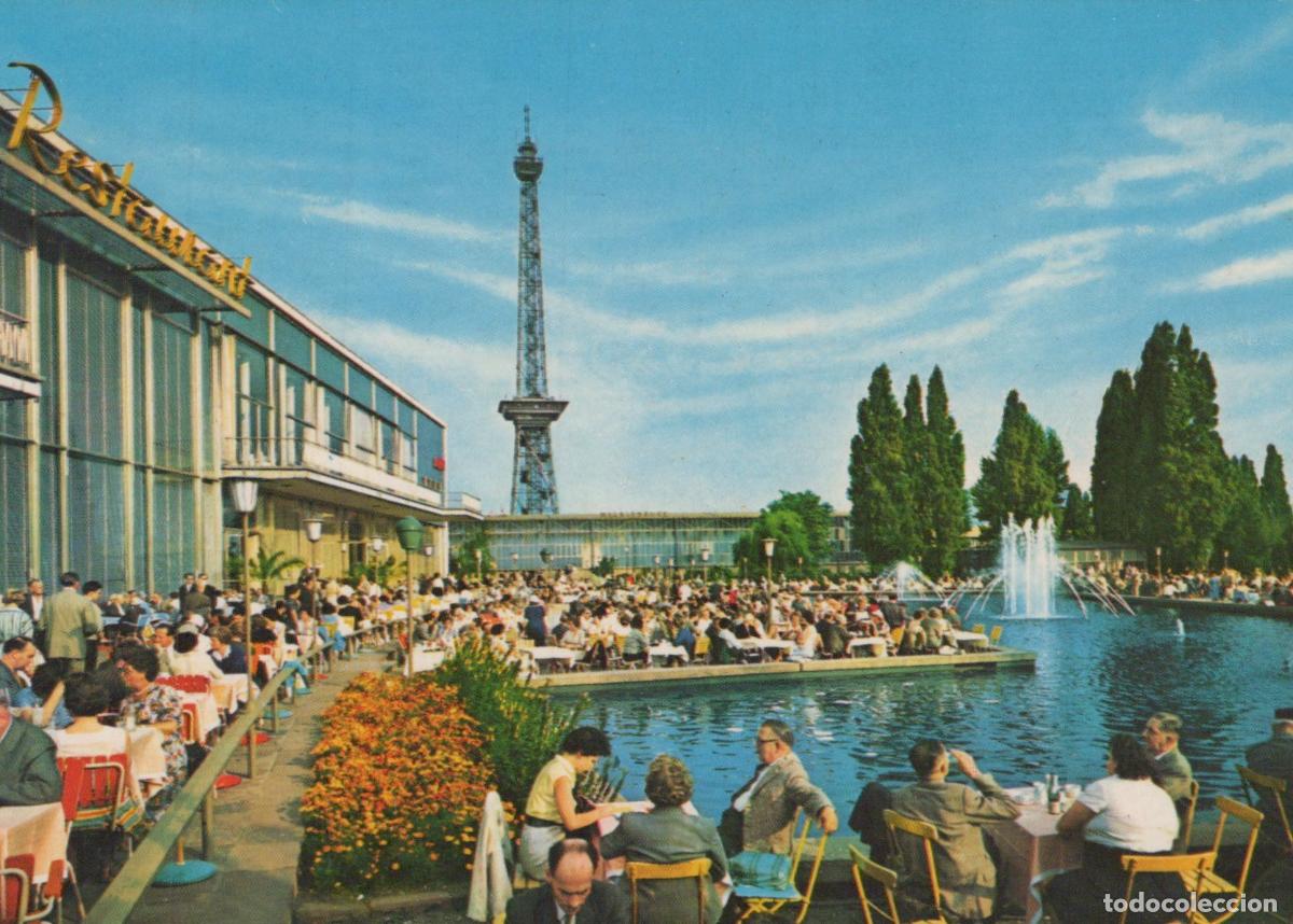 Cartes Postales: Germany Berlin Am Funkturm Radio Tower Restaurant Terrace Lake Unposted *YAX324