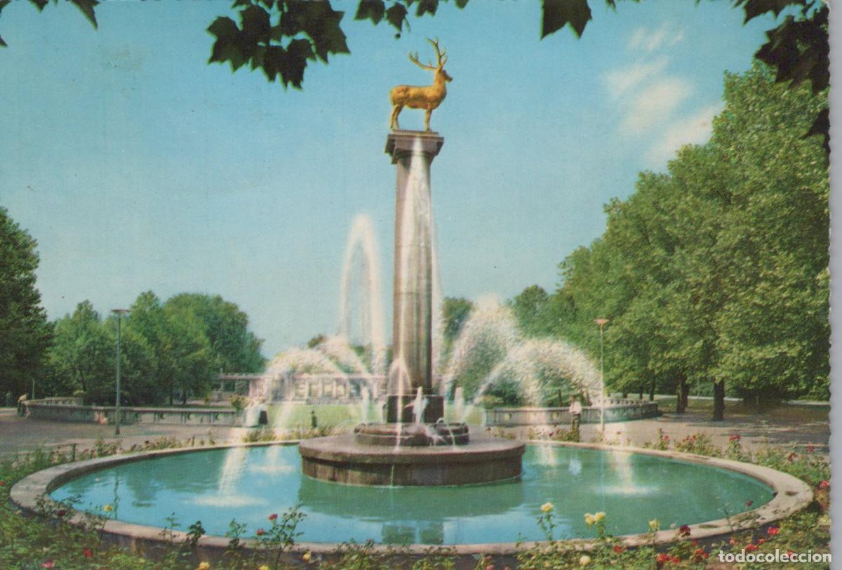 Postais: Germany Stuttgart Golden Deer Fountain in Schlossgarten Park *YAX418