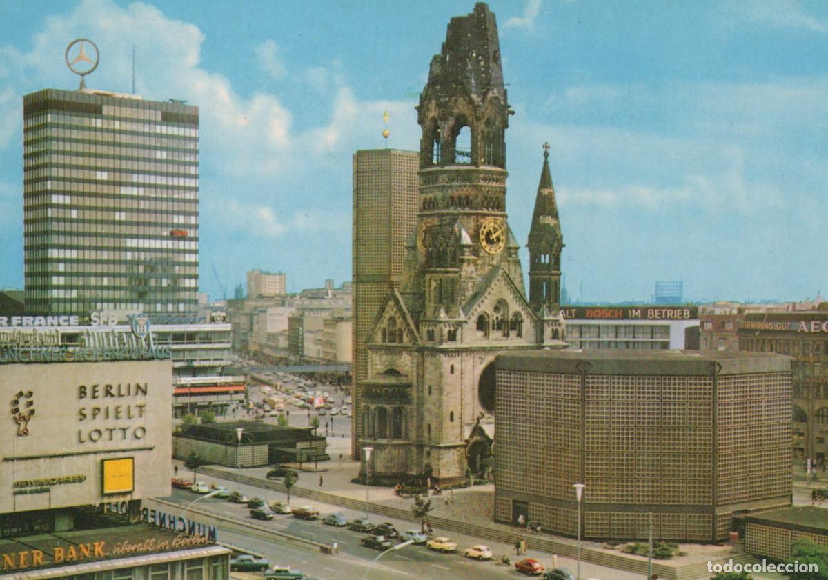Postcards: Germany Berlin Kaiser Wilhelm Memorial Church Europa Center Cityscape *YAX269