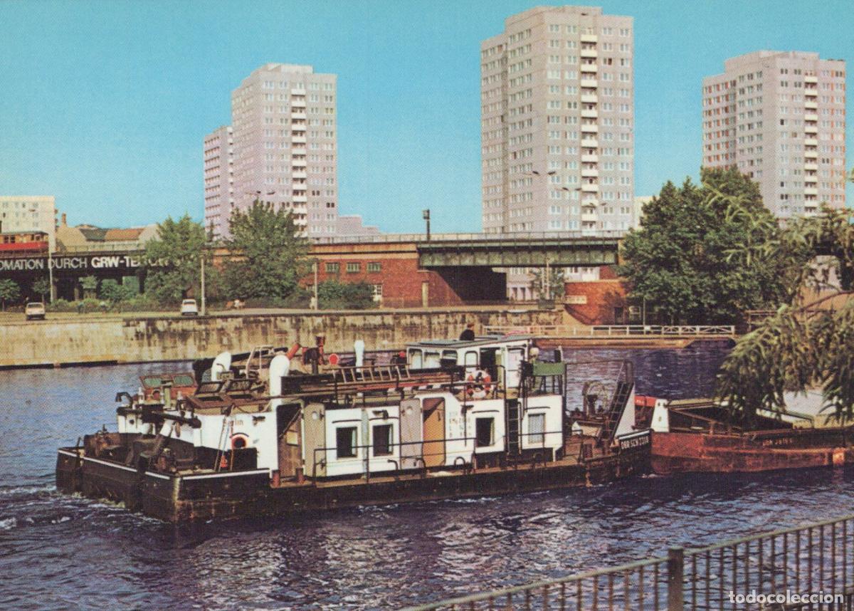 Postcards: Germany Berlin Barges On River Spree Near Jannowitzbr&uuml;cke With Unposted *YAX273