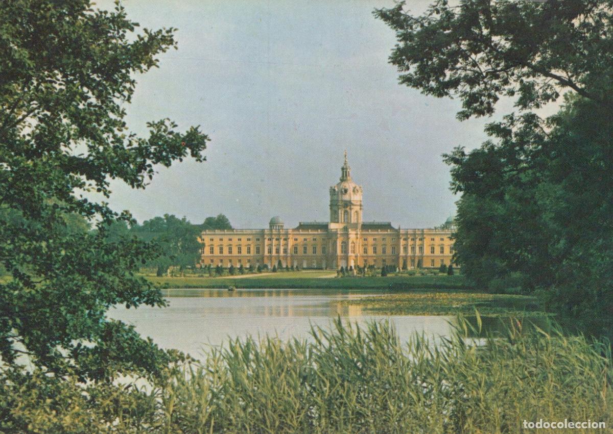 Cartes Postales: Germany Berlin Charlottenburg Palace View Across Lake Unposted *YAX495