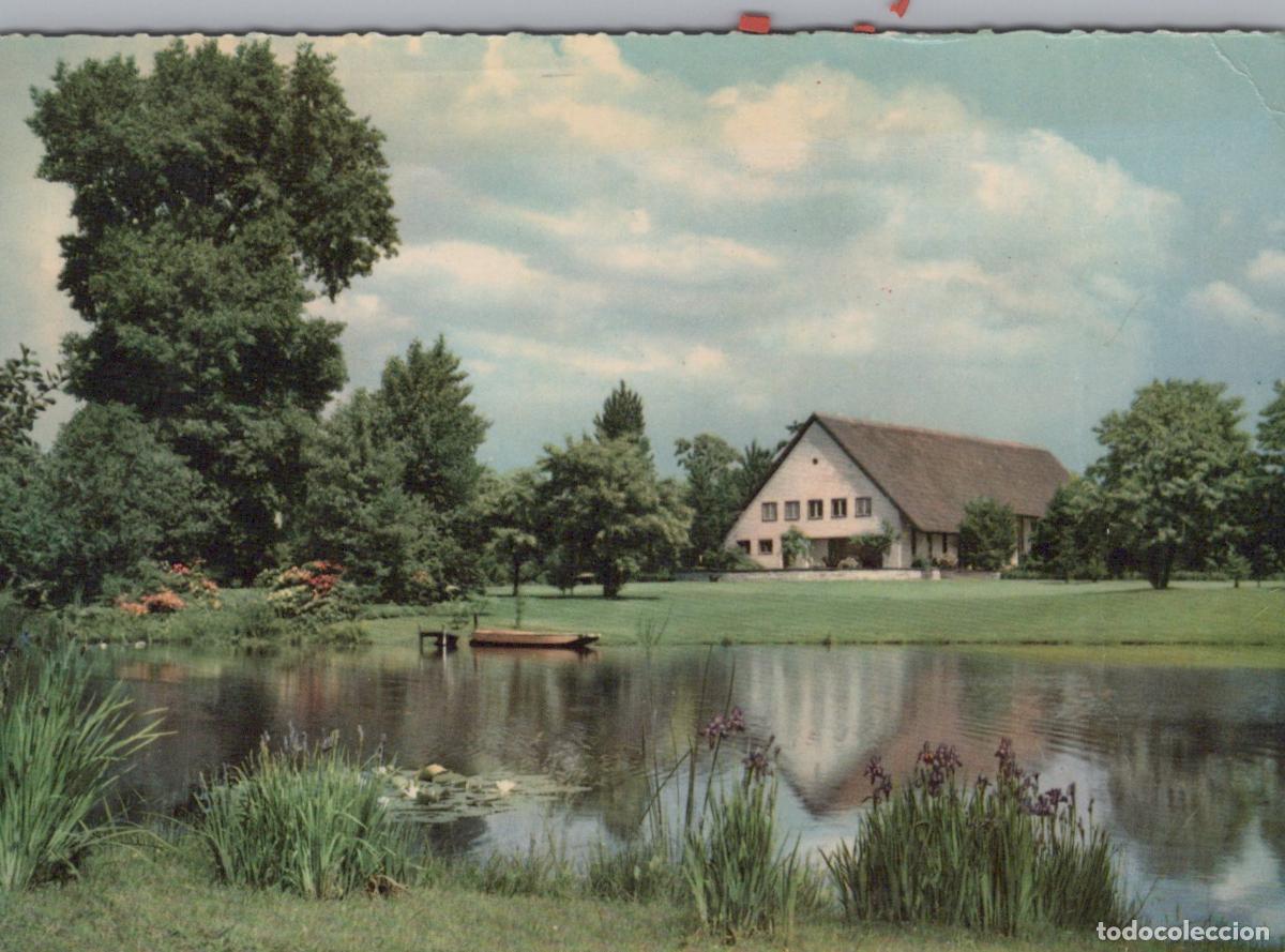 Postais: Germany Berlin English Garden Thatched Roof House Pond Landscape *YAX527