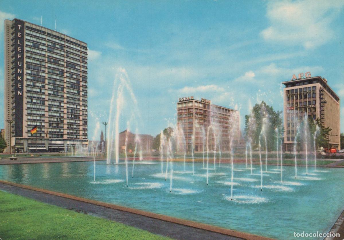 Postais: Germany Berlin Ernst Reuter Platz Telefunken Building Fountains *YAX365