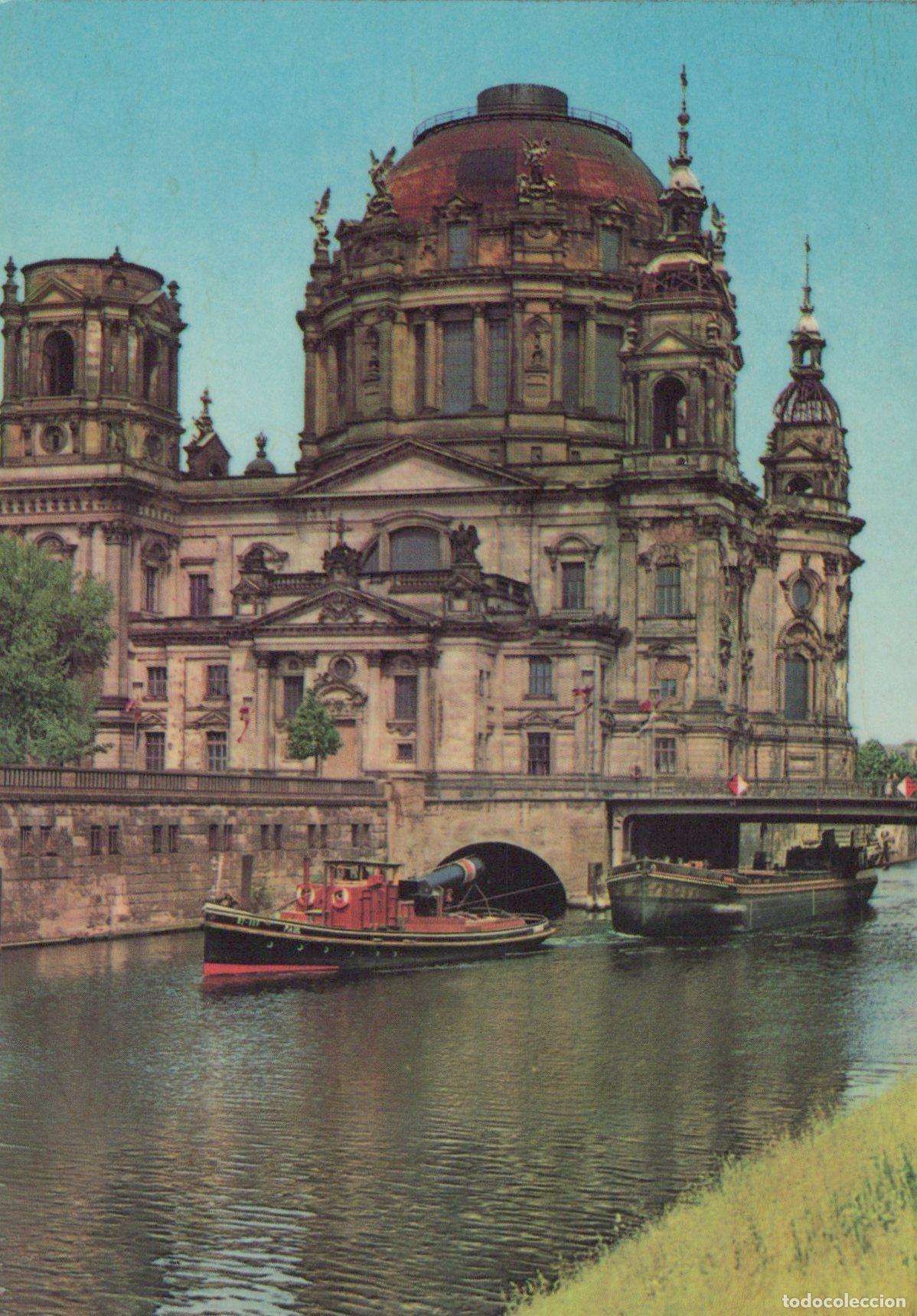 Postcards: Germany Berlin Cathedral Spree River With Tugboat and Barge *YAX587
