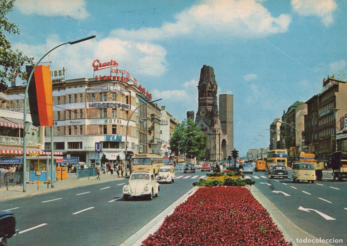 Cartes Postales: Germany Berlin Kurf&uuml;rstendamm With Kaiser Wilhelm Memorial Church and *YAX385
