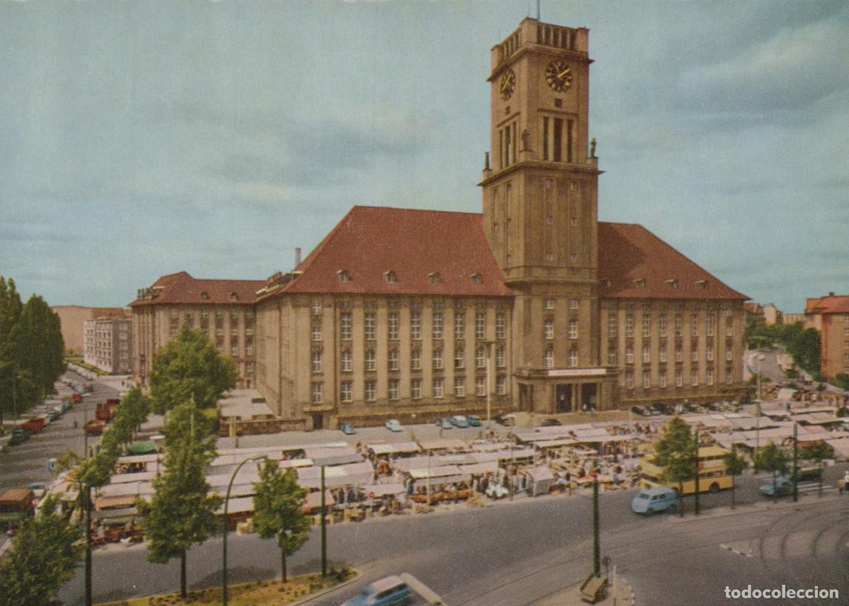 Postais: Germany Berlin Sch&ouml;neberger Rathaus City Hall With Bustling Unposted *YAX441