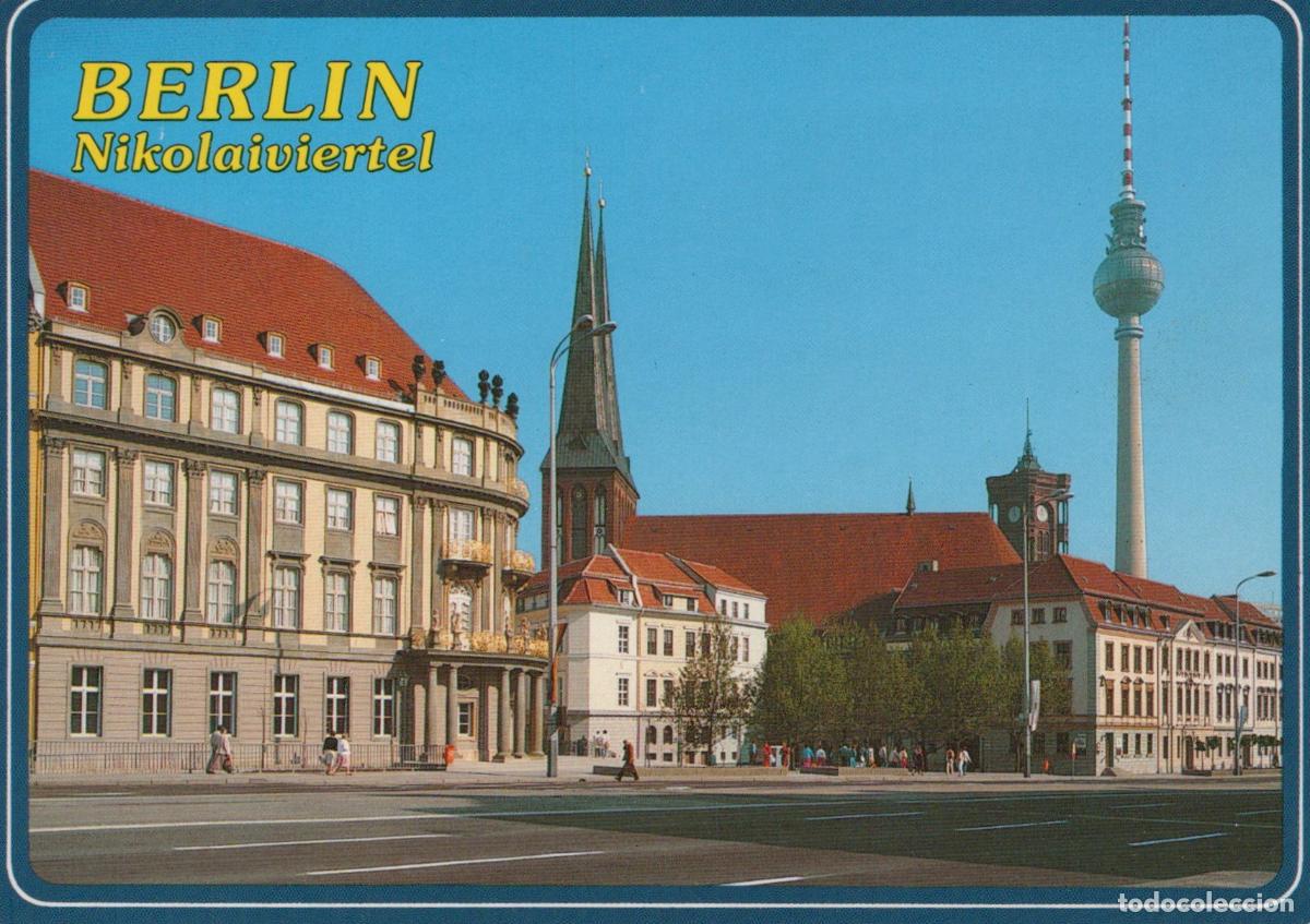 Postkarten: Germany Berlin Nikolaiviertel With St Nikolaikirche and TV Tower *YAX500
