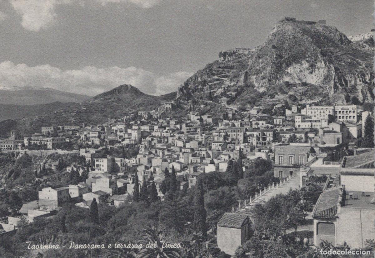Cartoline: Italy Taormina Sicily General View and Terrace Hotel Timeo Unposted *YAX865