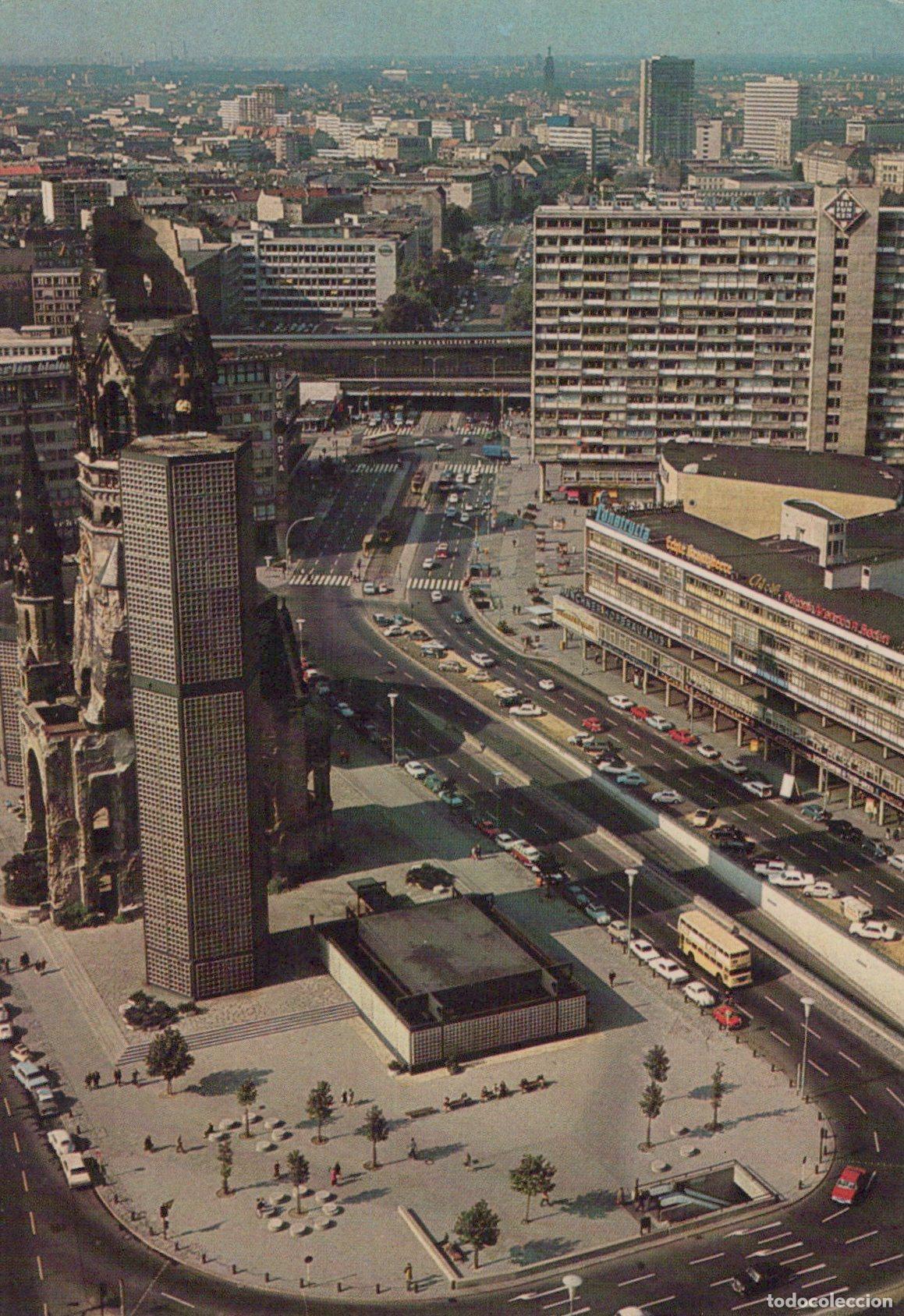 Postais: Germany Berlin Cityscape With Kaiser Wilhelm Memorial Church and Modern *YAX612