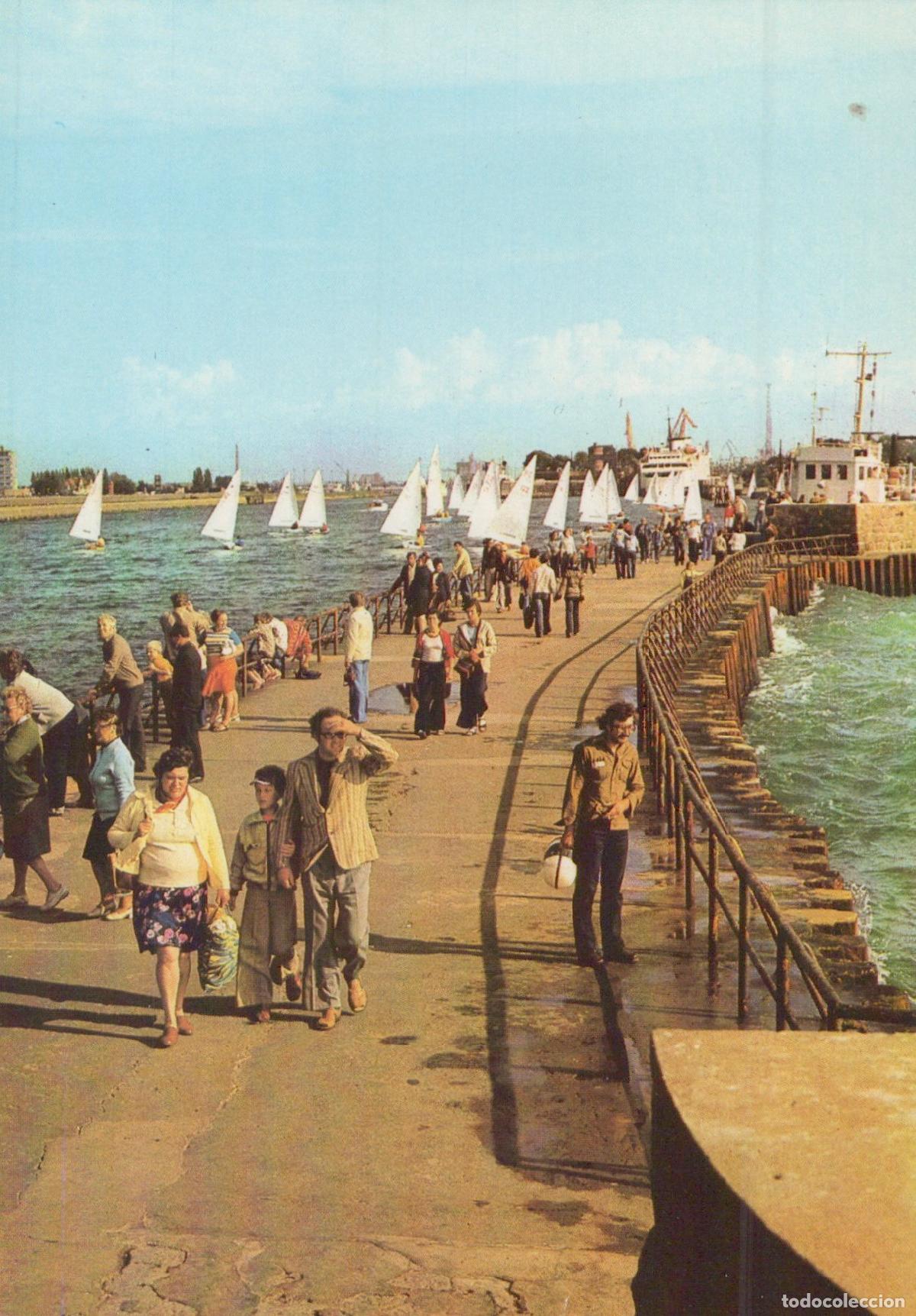 Postkarten: Germany Rostock Warnem&uuml;nde An der Mole People Walking On Pier Unposted *YAX990