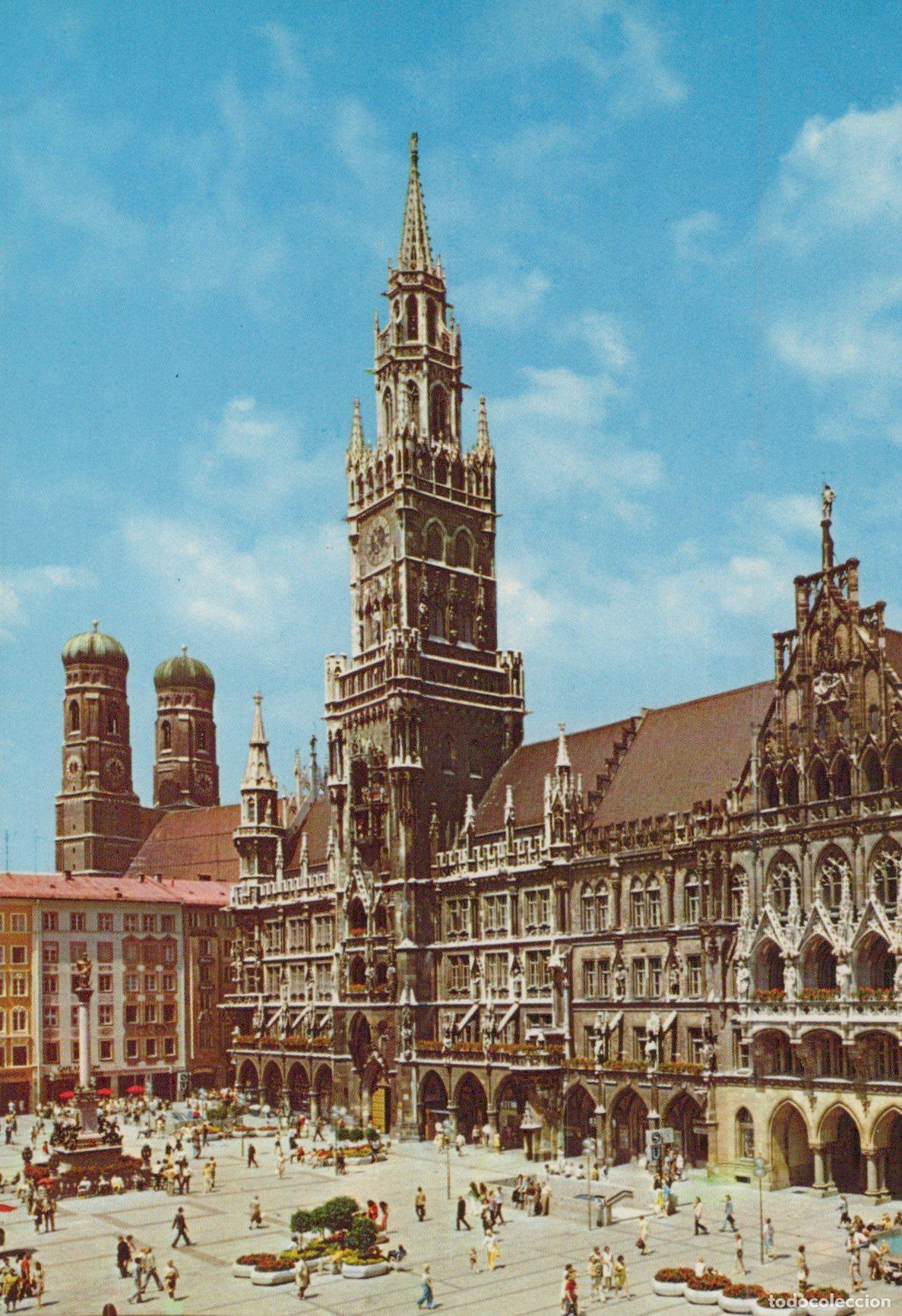 Postcards: Germany Munich Marienplatz New Town Hall and Frauenkirche Cathedral *YAY005
