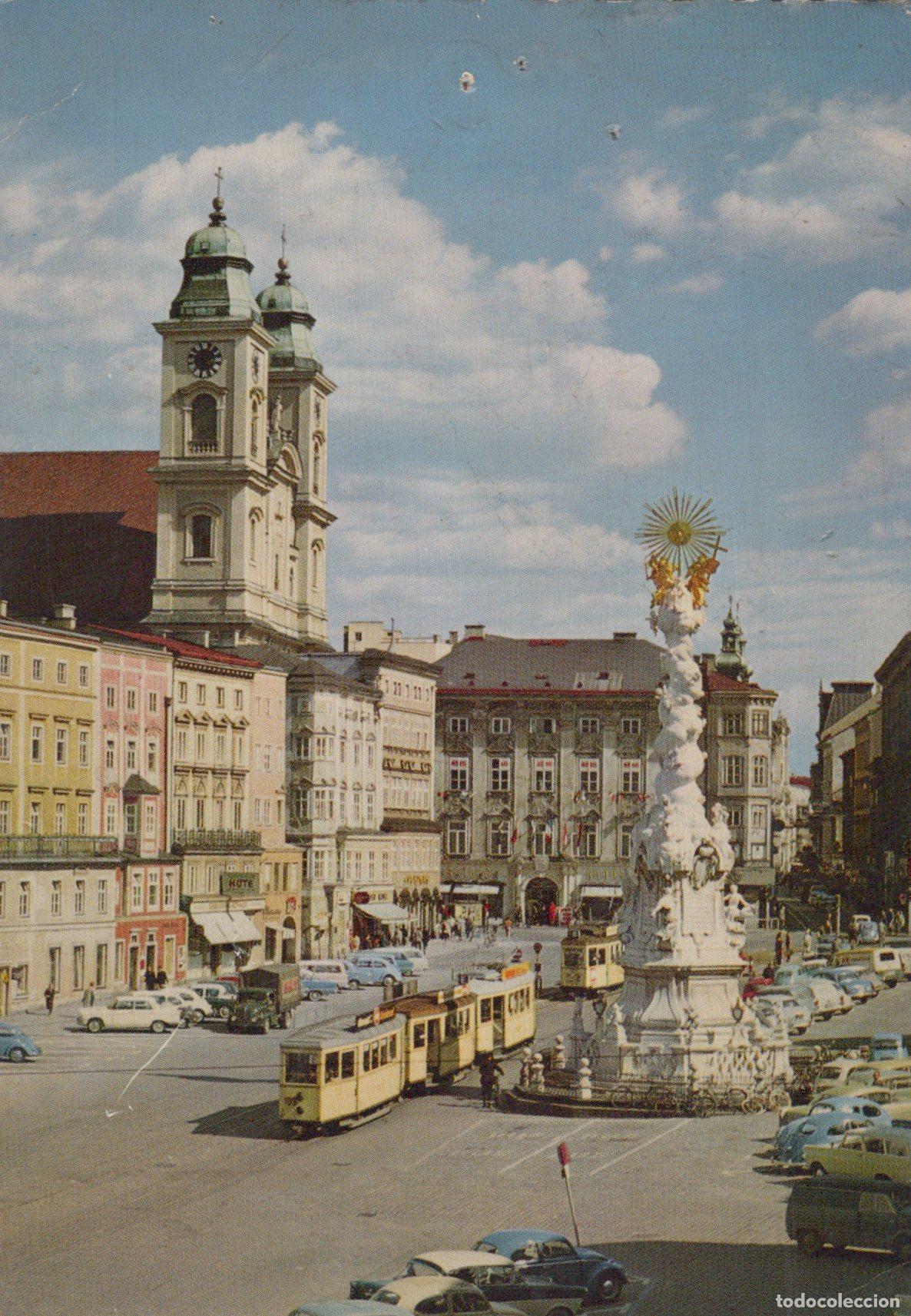 Postais: Austria Linz Alter Dom and Dreifaltigkeitss&auml;ule On Hauptplatz Trams *YAY041
