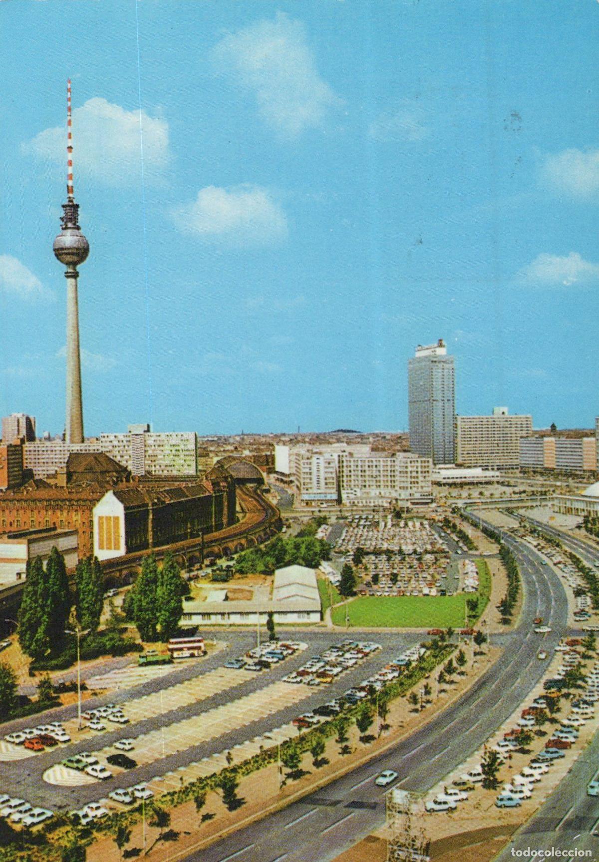 Postais: Germany Berlin TV Tower Cityscape Roads Parking Lots Architecture *YAY075