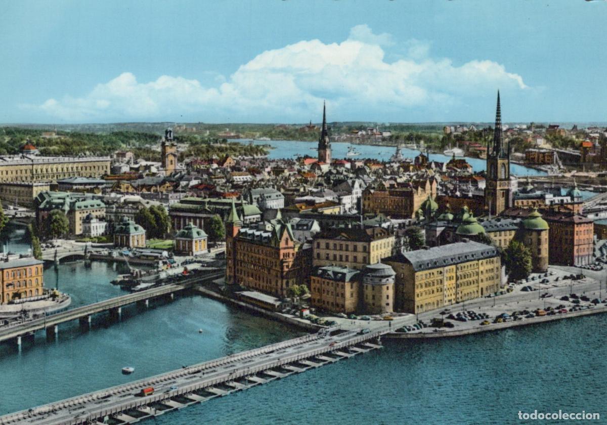 Postales: Sweden Stockholm Riddarholmen and Gamla Stan From Stadshuset Unposted *YAY321