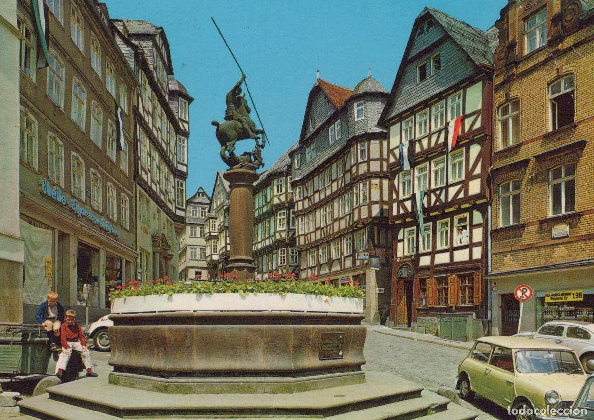 Cartoline: Germany Marburg Am Markt St George Fountain Half Timbered Houses *YAY441