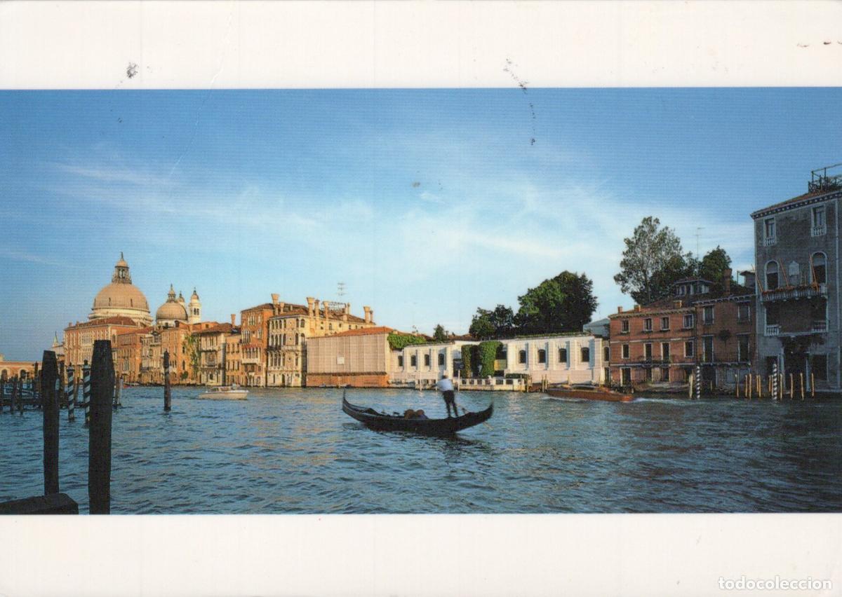 Postcards: Italy Venice Grand Canal Gondola Palazzo Venier Dei Leoni Peggy *YAY553