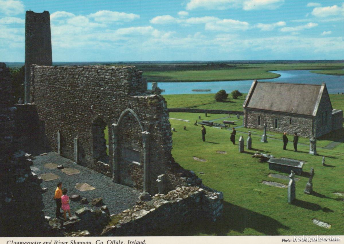 Postcards: Ireland Clonmacnoise Co Ancient Monastic Site With River Unposted *YAY520