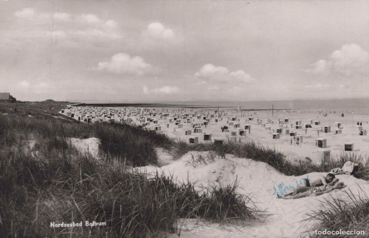 Cartes Postales: Germany Baltrum Nordseebad Beach With Many Beach Chairs and Sunbathers *YAY967