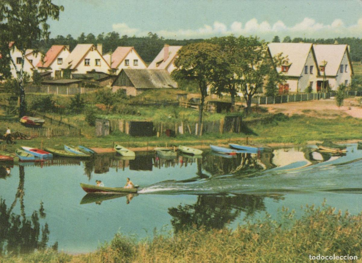 Cartoline: Latvia Riga Lake Kisezers Shoreline With Motorboat and Houses Unposted *YAY637