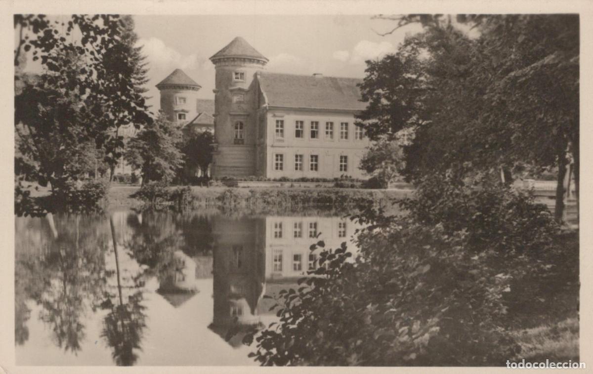 Postales: Germany Bad Elster A Large Building With Two Towers Reflected in A Body *YAY933