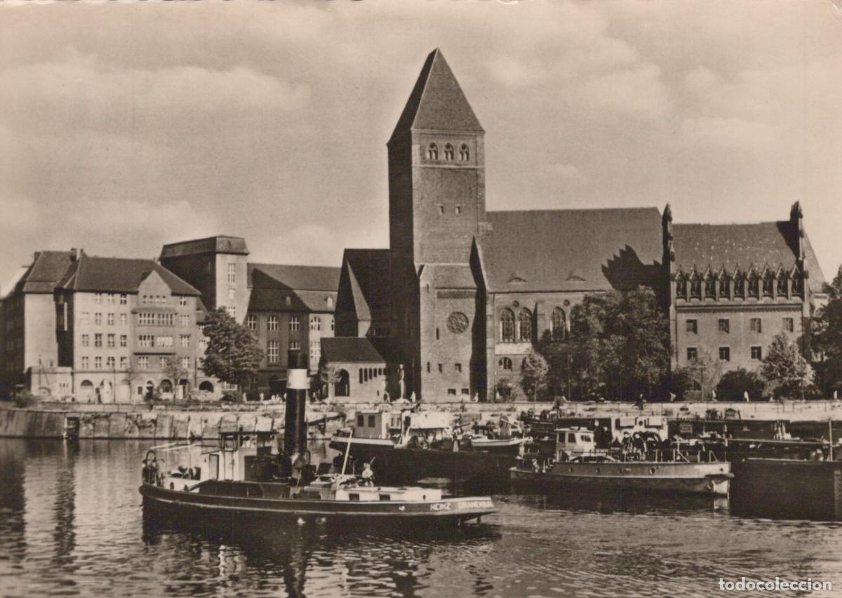 Cartoline: Germany Berlin Wall Spree River With Boats and St Michael S Church 1950s *YAZ016