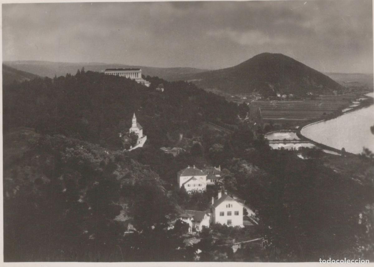 Postales: Germany Regensburg Walhalla Temple and Danube River Landscape Unposted *YAZ110