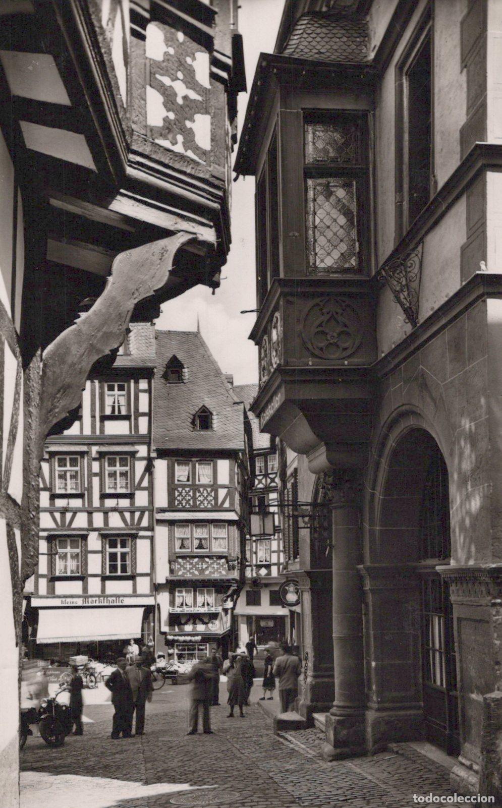 Postcards: Germany Bernkastel Kues Am Rathaus Historic Half Timbered Buildings *YAZ408