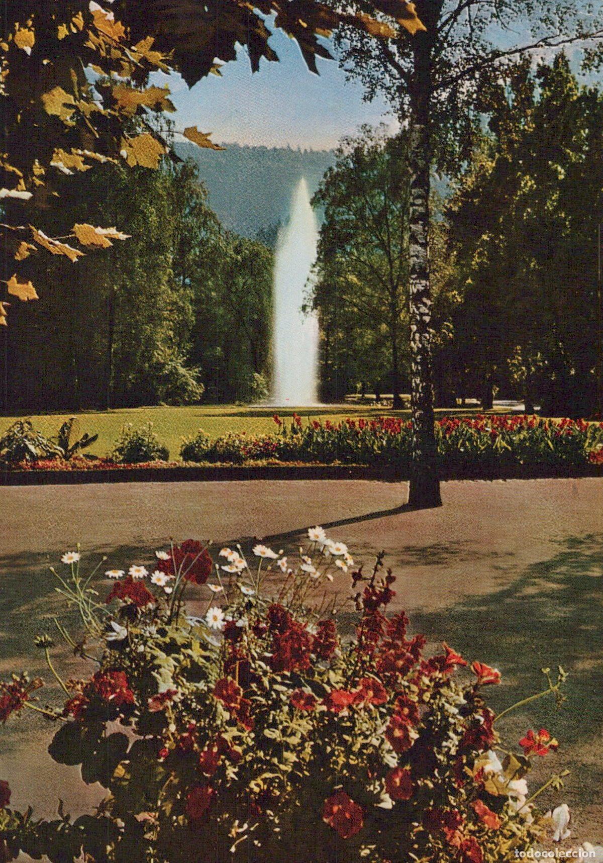 Cartes Postales: Germany Aalen A Tall Fountain in A Park With Trees and Flowers in Bad *YAZ598