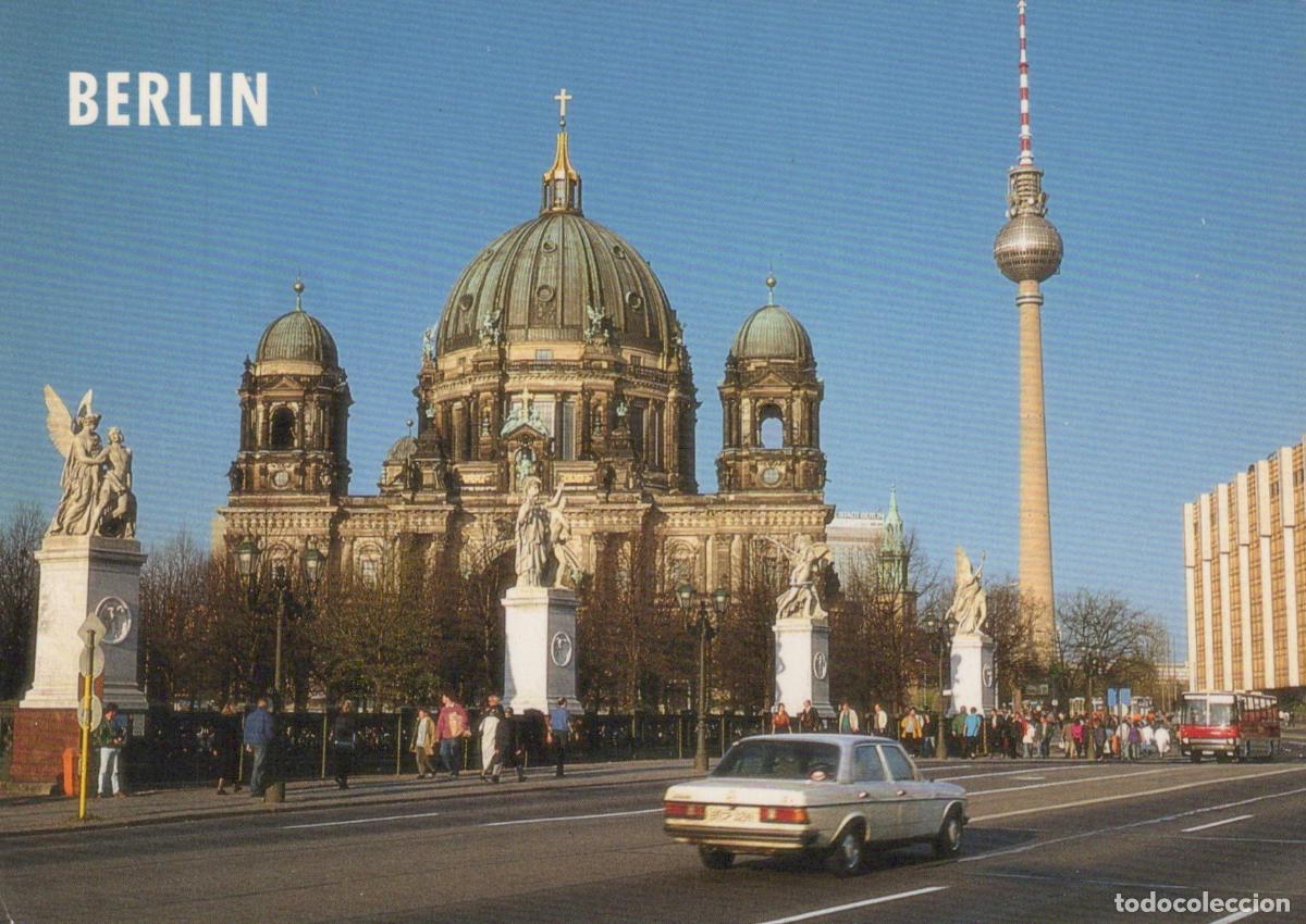 Postales: Germany Berlin Wall Cathedral and TV Tower Architecture Cityscape *YAZ893