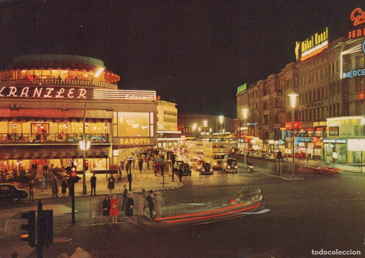Postales: Germany Berlin Wall Cityscape At Night With Kranzler Eck and Illuminated *YAZ903