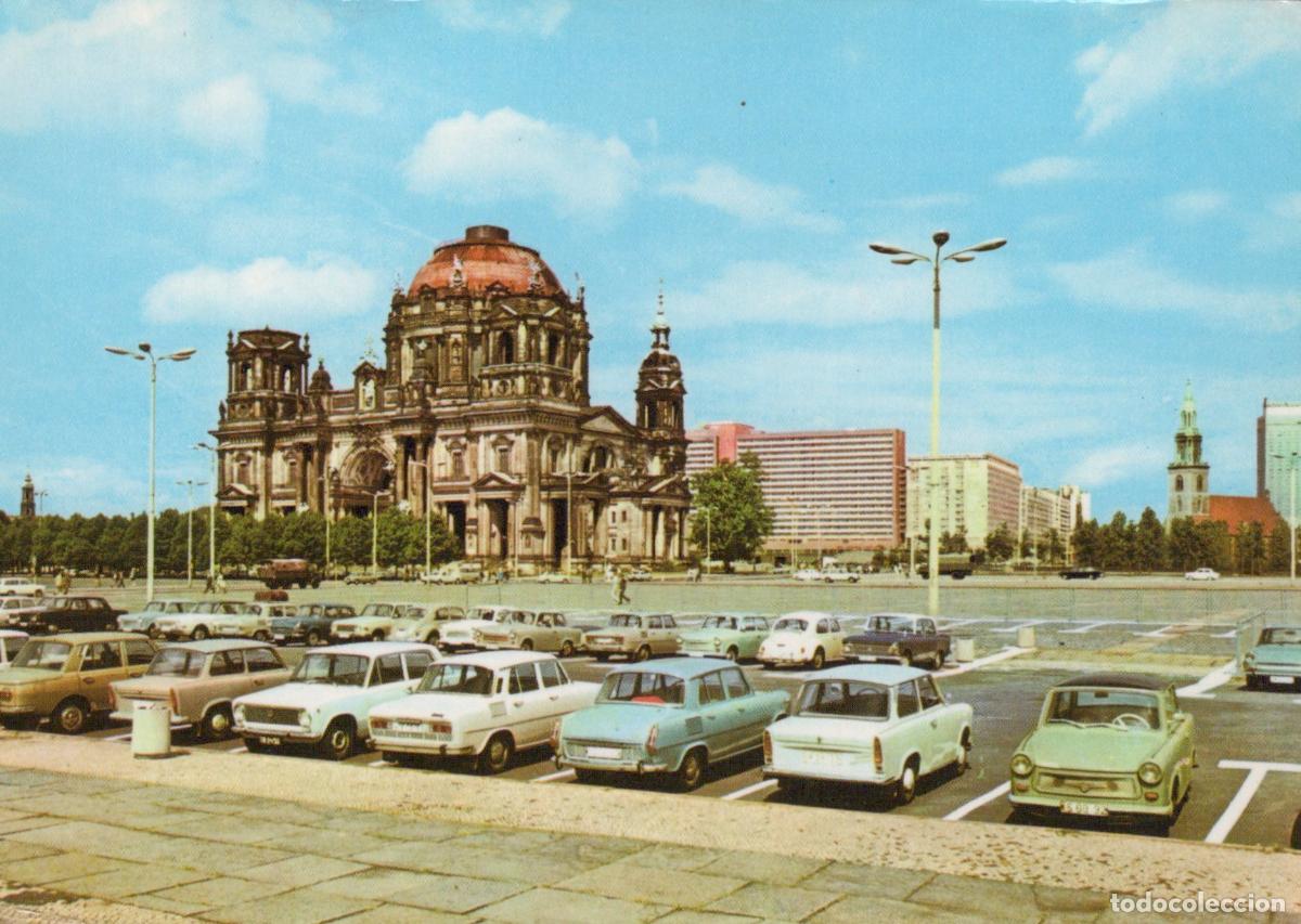 Postais: Germany Berlin Wall Cathedral Dom East With Vintage Cars Unposted *YAZ894