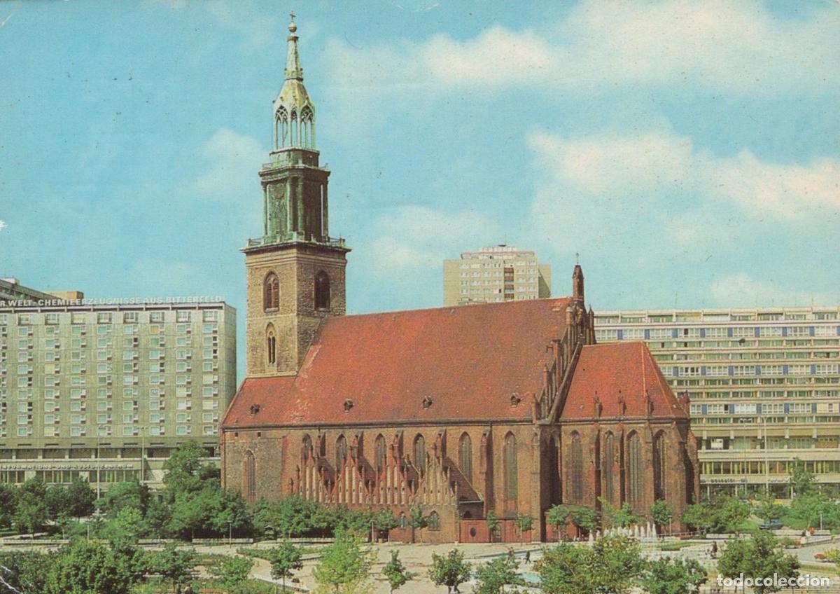 Cartes Postales: Germany Berlin Wall St Mary S Church Marienkirche With Modern Buildings *YAZ947